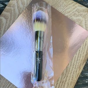 Heavenly Luxe Wand Ball Powder Brush